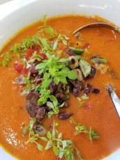 3.	Roasted pepper soup with olive and golden oregano