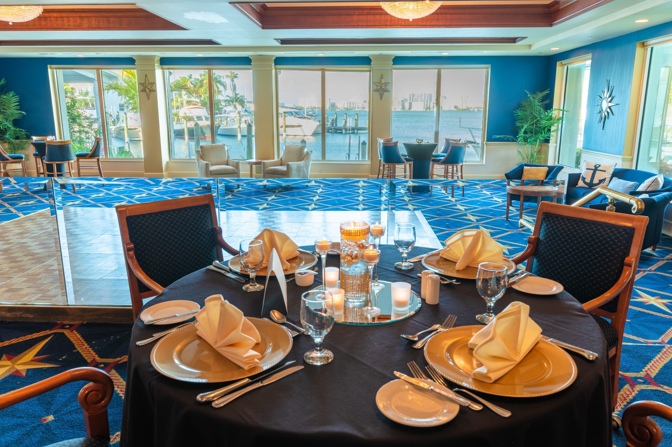 sarasota yacht club restaurant